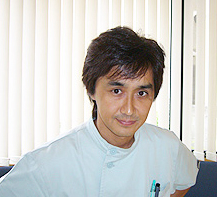 院長：井上達也